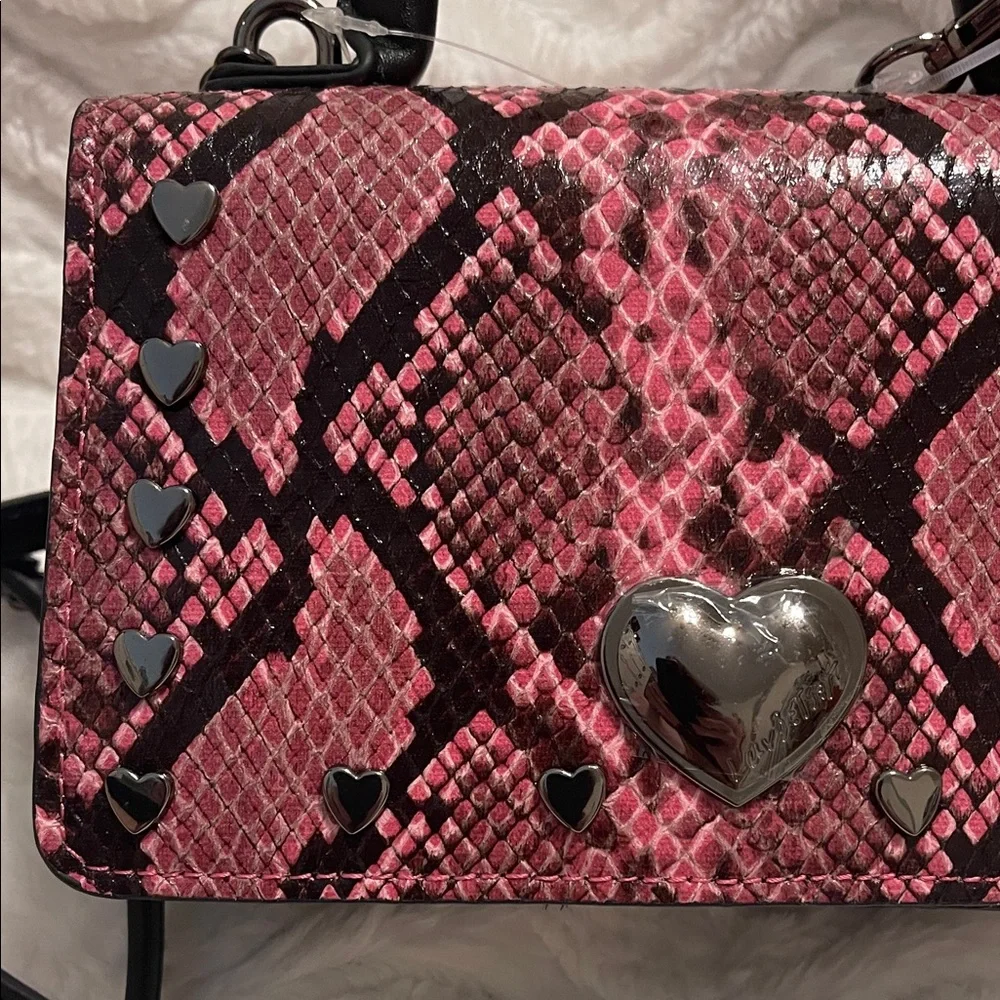 NWT Betsey Johnson Pink Snake Print Crossbody Bag - Picture 4 of 16
